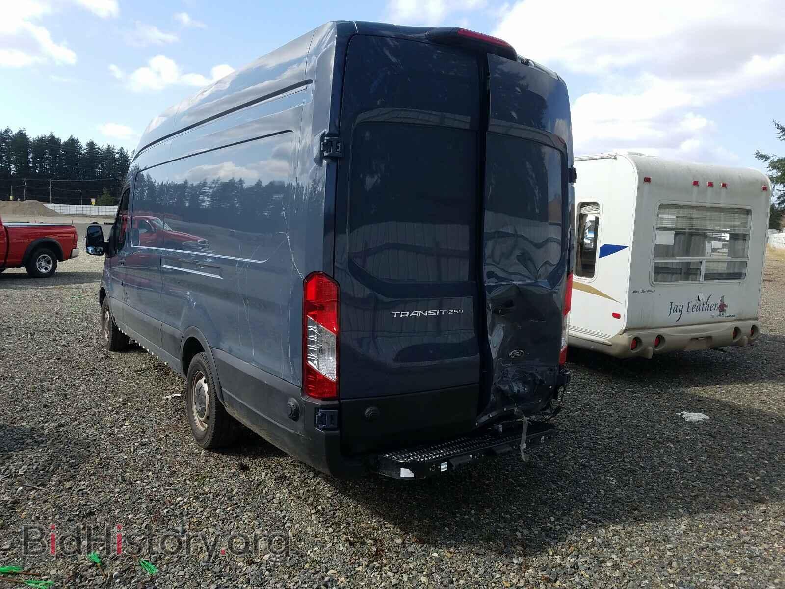 2020 FORD TRANSIT CO - VIN: 1FTBR3X85LKA56522 - Фото 3