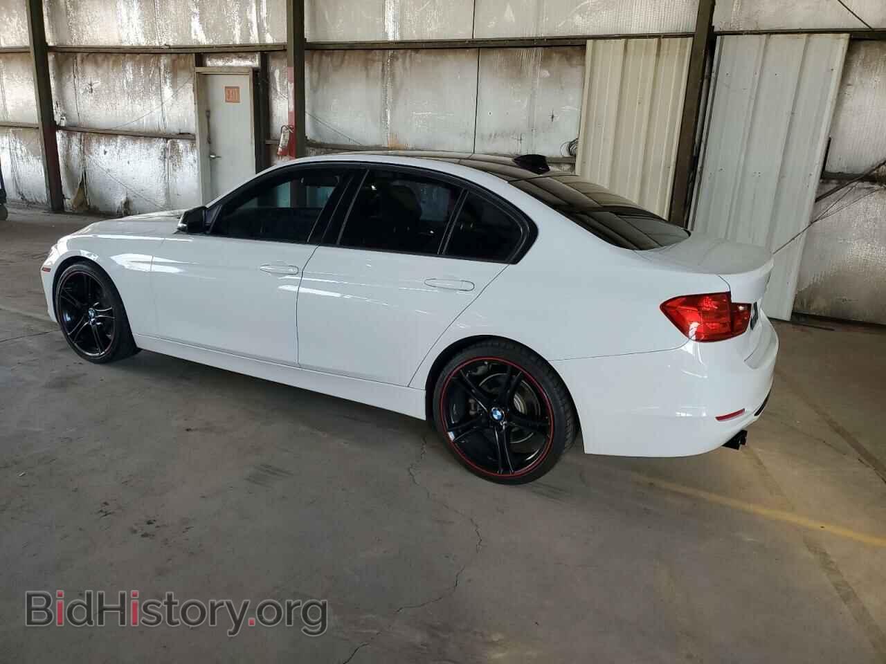 2013 BMW 3 SERIES - VIN: WBA3A5C51DF357458 - Фото 2