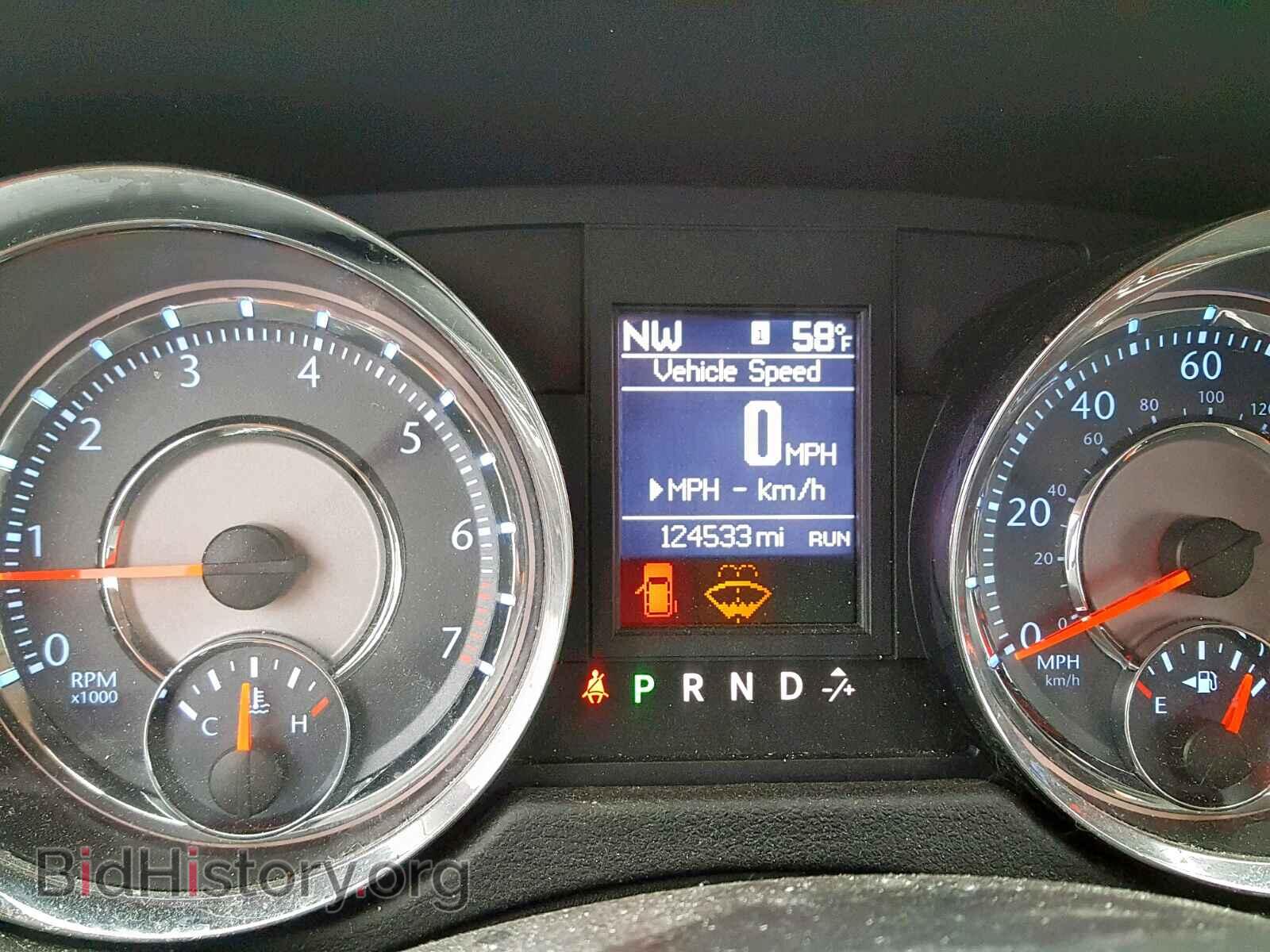 2011 CHRYSLER TOWN & COU - VIN: 2A4RR8DG9BR796706 - Фото 8