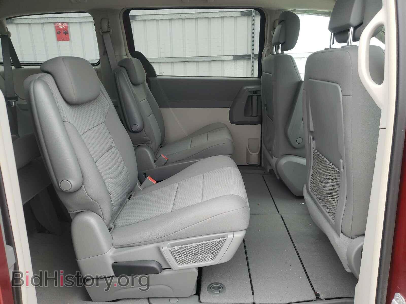 2010 CHRYSLER MINIVAN - VIN: 2A4RR2D12AR441254 - Фото 6