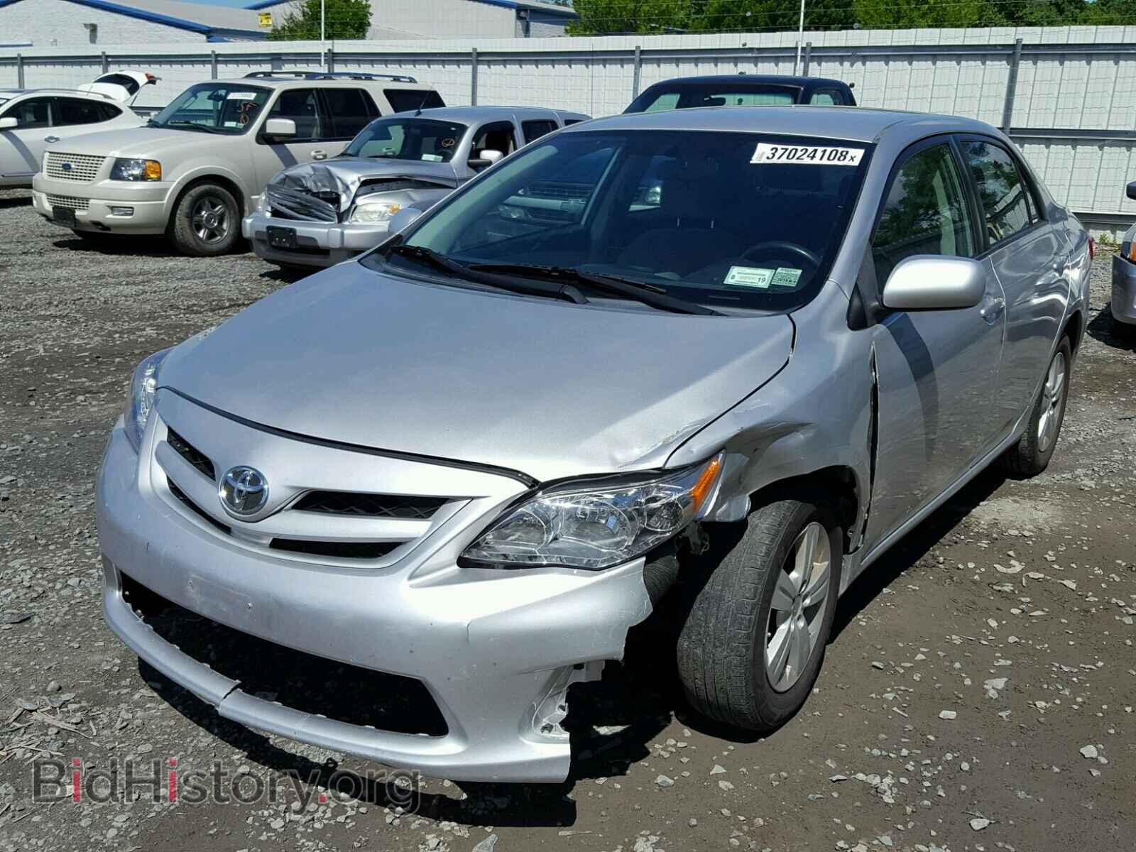 2011 TOYOTA COROLLA BA - VIN: 2T1BU4EE5BC609313 - Фото 2