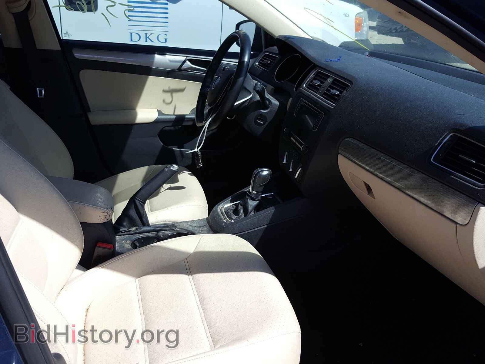 2017 VOLKSWAGEN JETTA - VIN: 3VWDB7AJ1HM262482 - Фото 5