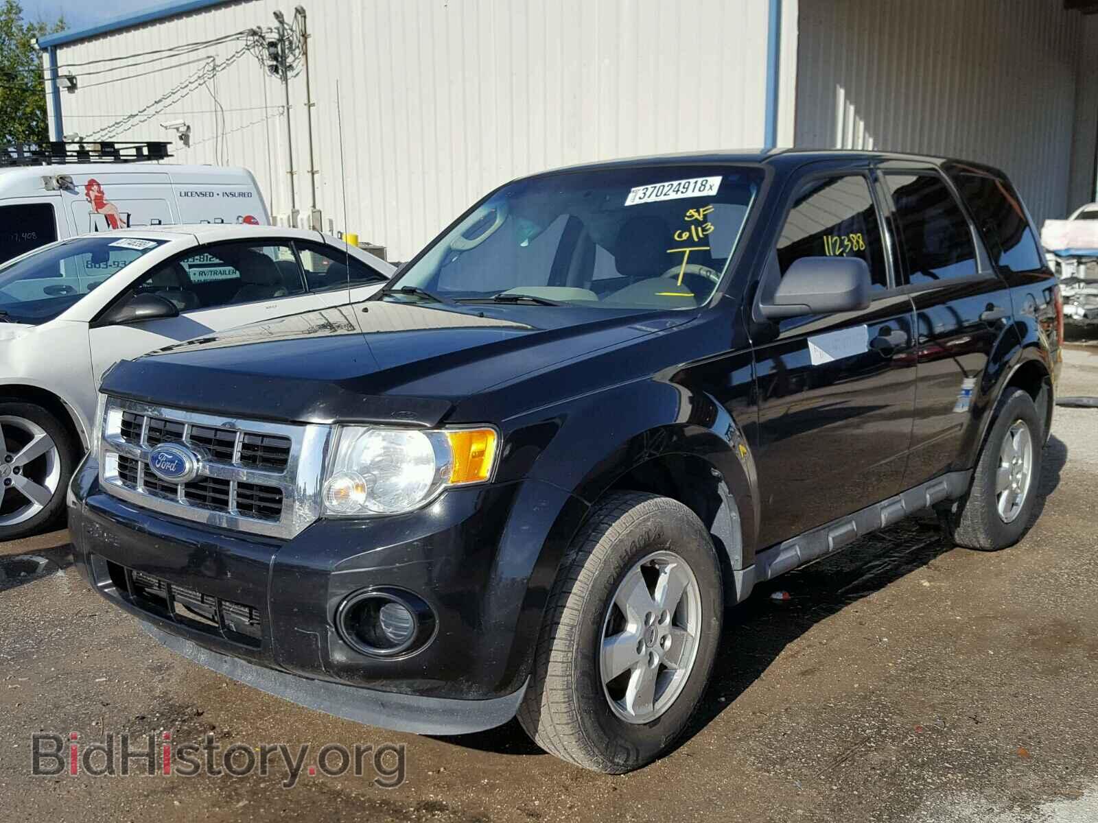 2011 FORD ESCAPE - VIN: 1FMCU0C74BKB88910 - Photo 2