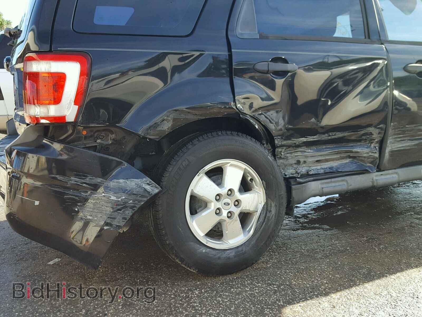 2011 FORD ESCAPE - VIN: 1FMCU0C74BKB88910 - Photo 9