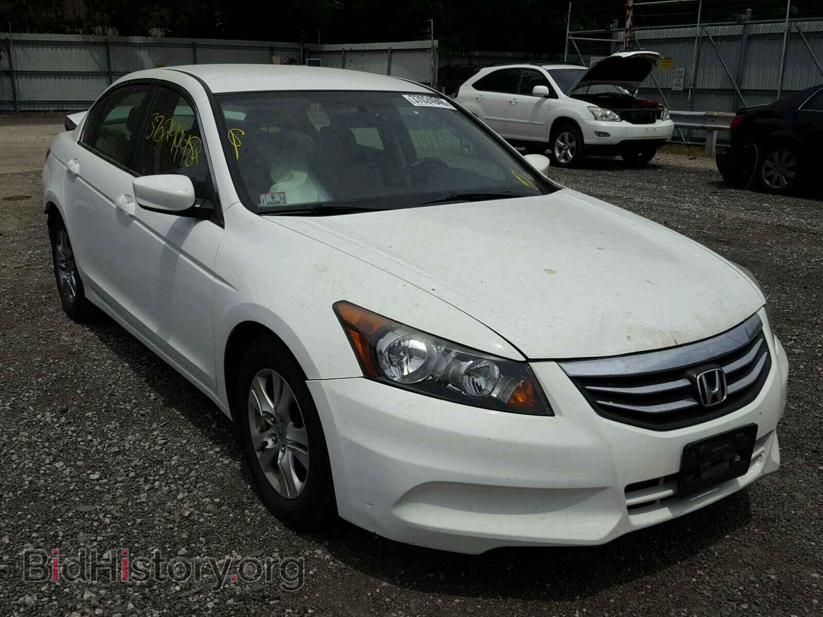 Photo 1HGCP2F61BA155655 - HONDA ACCORD SE 2011