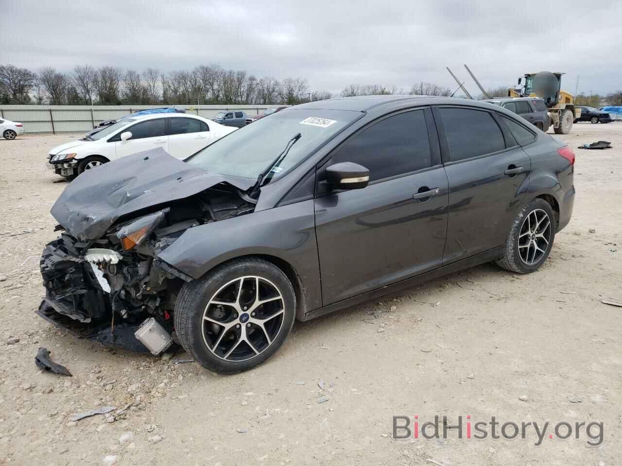 Photo 1FADP3H22HL319503 - FORD FOCUS 2017