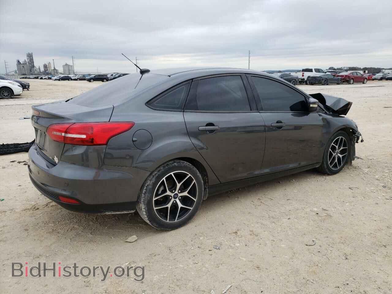 2017 FORD FOCUS - VIN: 1FADP3H22HL319503 - Фото 3