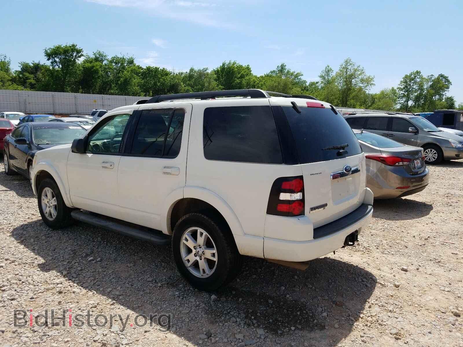 2010 FORD EXPLORER - VIN: 1FMEU6DE9AUA83100 - Фото 3