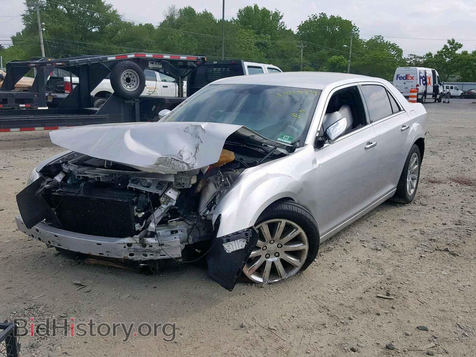 2012 CHRYSLER 300 - VIN: 2C3CCACG5CH308272 - Фото 2