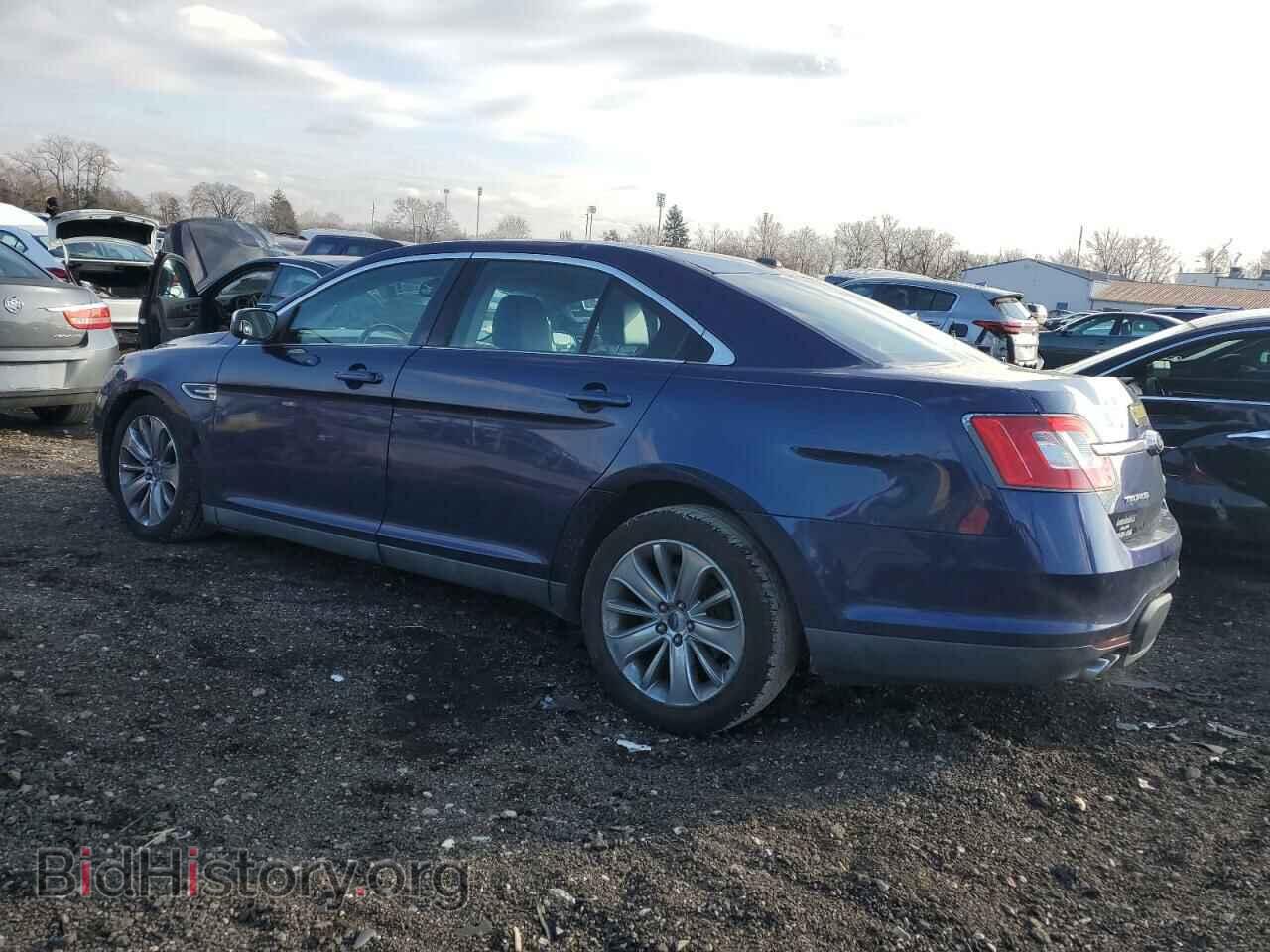 2011 FORD TAURUS - VIN: 1FAHP2FW0BG170106 - Photo 2