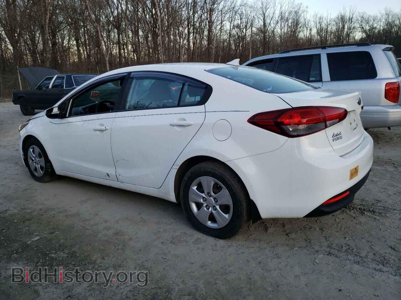 2017 KIA FORTE - VIN: 3KPFK4A75HE081314 - Фото 2