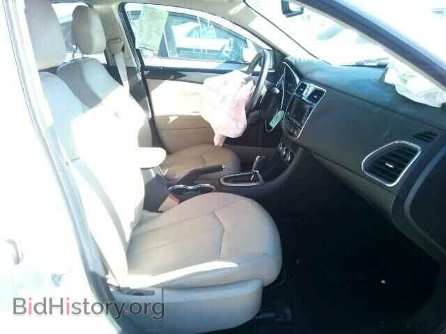 2011 CHRYSLER 200 - VIN: 1C3BC2FG5BN503548 - Фото 5