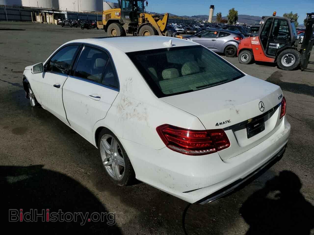 2014 MERCEDES-BENZ E-CLASS - VIN: WDDHF8JB6EA803385 - Фото 2