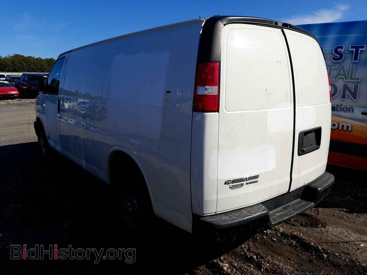2014 CHEVROLET EXPRESS - VIN: 1GCWGFCA4E1100424 - Фото 2