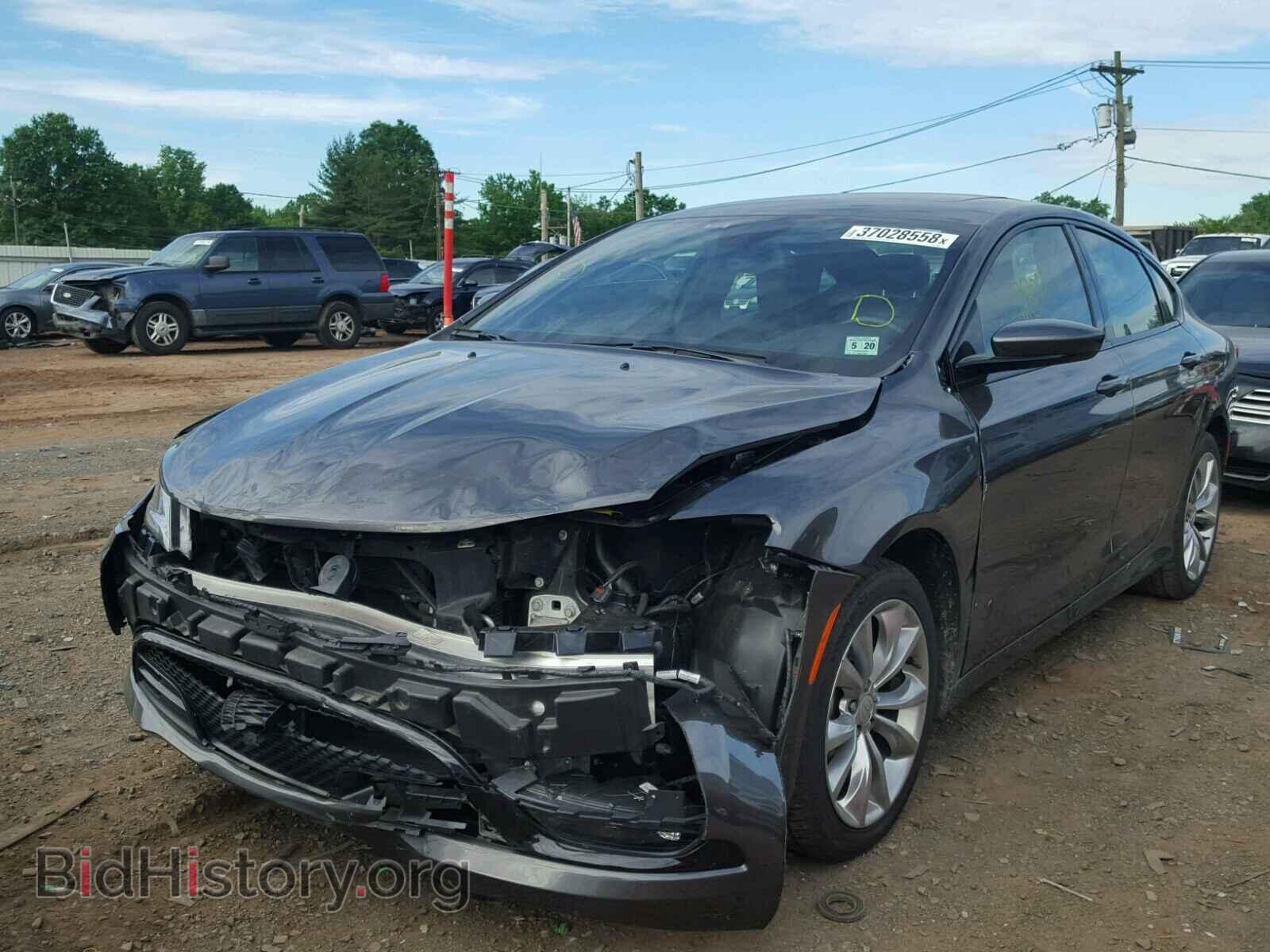 2015 CHRYSLER 200 - VIN: 1C3CCCDGXFN686805 - Photo 2