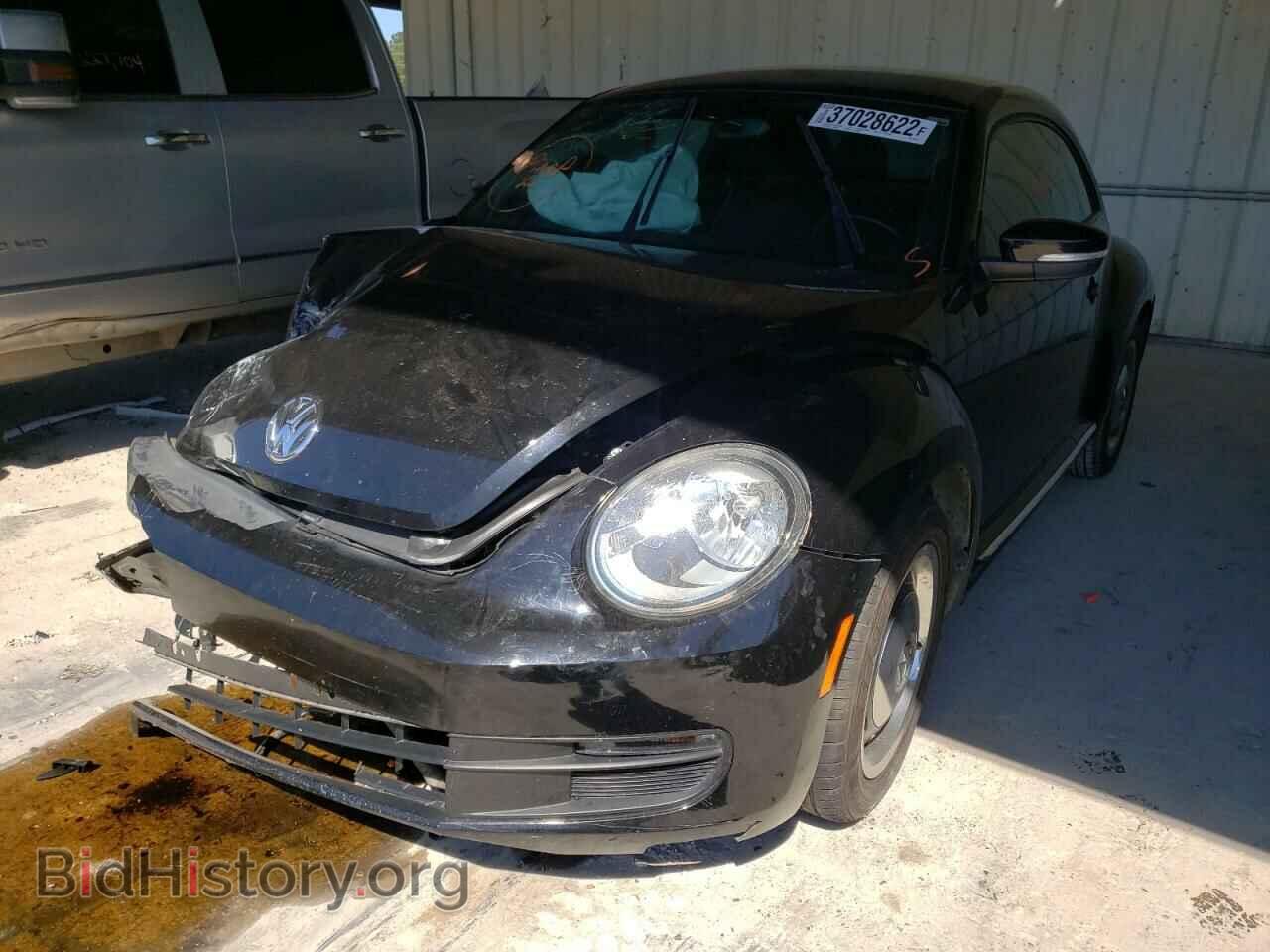 2012 VOLKSWAGEN BEETLE - VIN: 3VWJP7AT5CM606670 - Фото 2