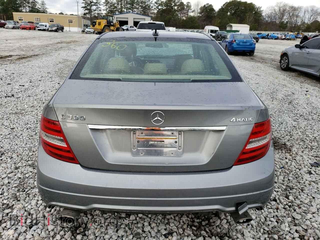 2012 MERCEDES-BENZ C-CLASS - VIN: WDDGF8BB1CA696334 - Фото 6