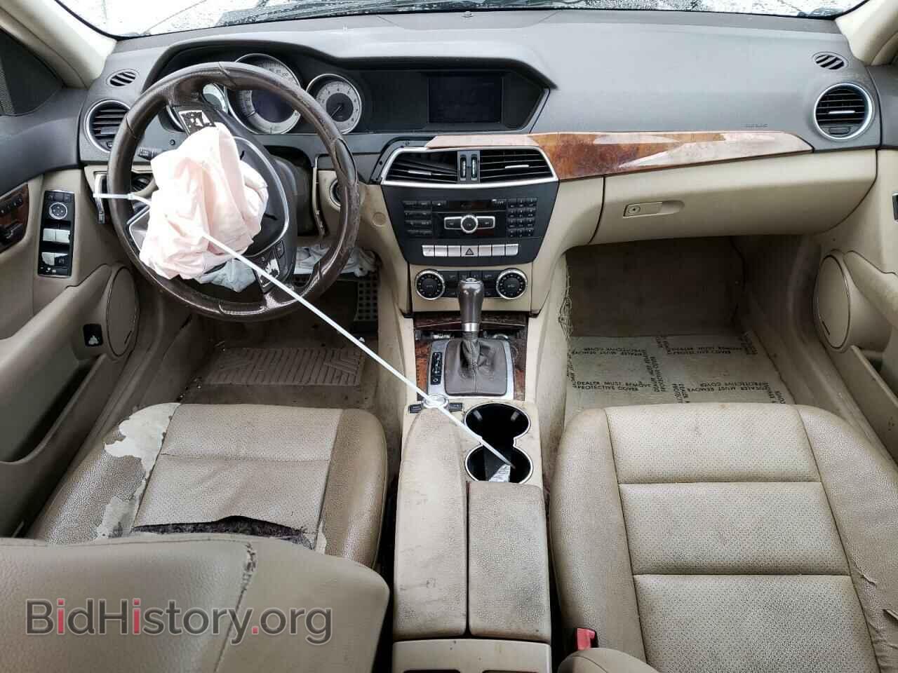 2012 MERCEDES-BENZ C-CLASS - VIN: WDDGF8BB1CA696334 - Фото 8