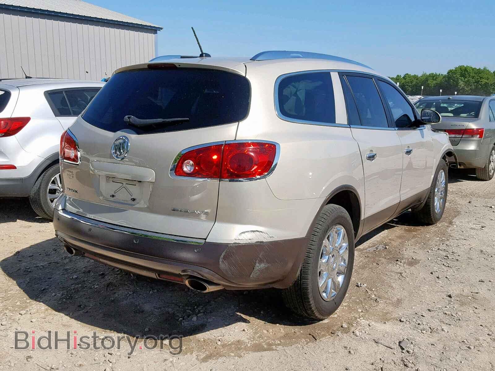 2012 BUICK ENCLAVE - VIN: 5GAKRCED5CJ105774 - Фото 4