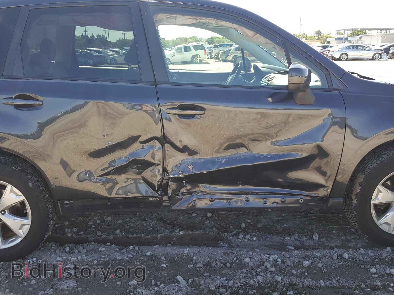 2016 SUBARU FORESTER - VIN: JF2SJADC4GH418011 - Фото 9