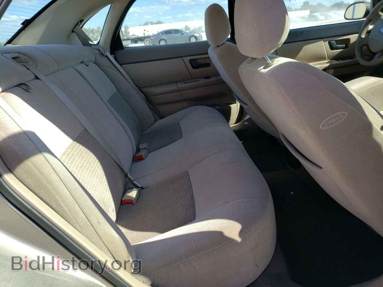 2007 FORD TAURUS - VIN: 1FAHP53U67A206475 - Фото 6