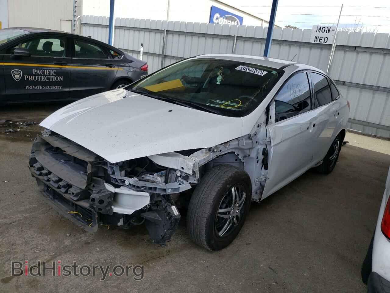2017 FORD FOCUS - VIN: 1FADP3E27HL285076 - Фото 2
