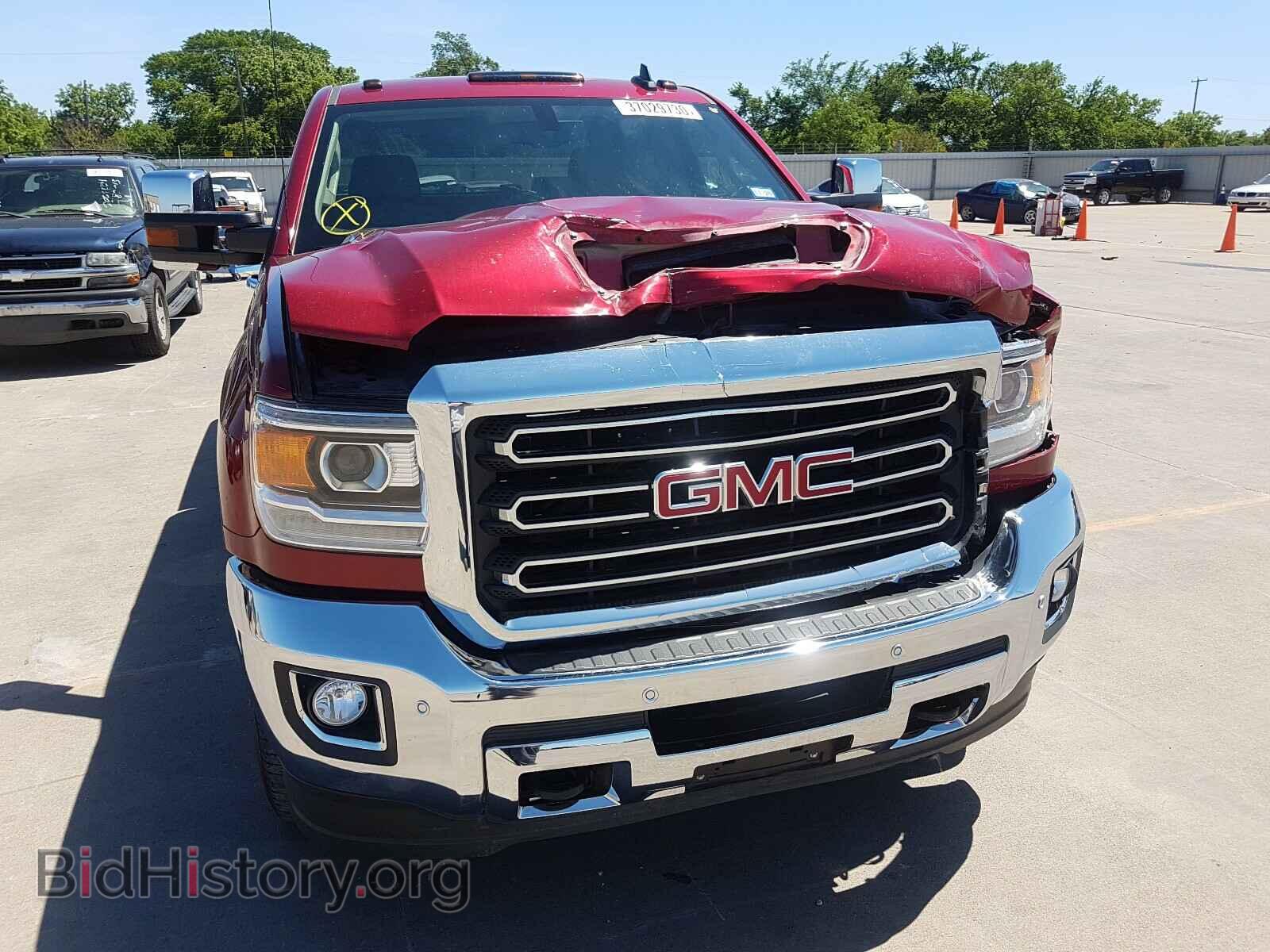 2018 GMC SIERRA - VIN: 1GT12TEY2JF183236 - Фото 9