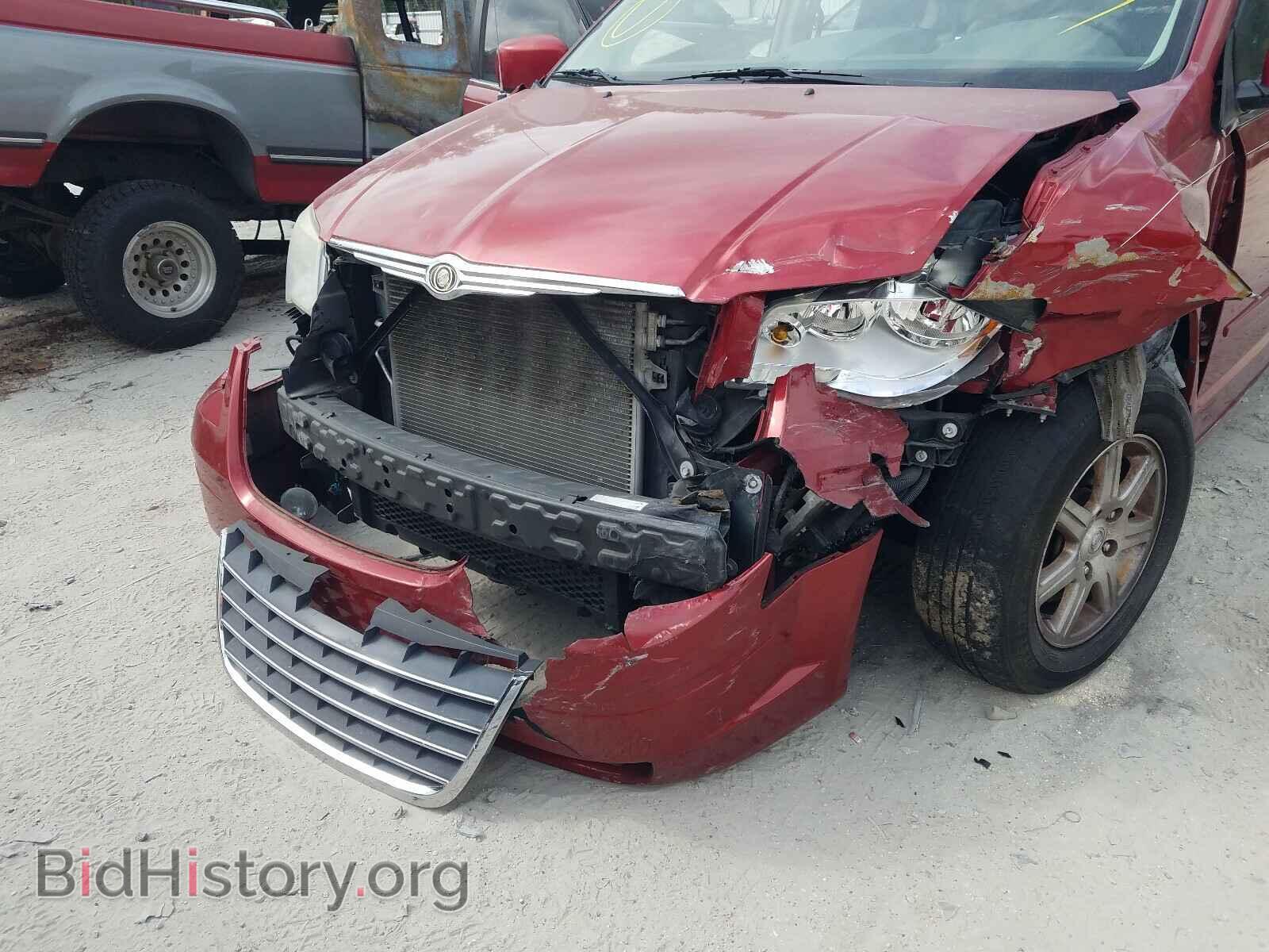 2008 CHRYSLER MINIVAN - VIN: 2A8HR54P48R152838 - Фото 9