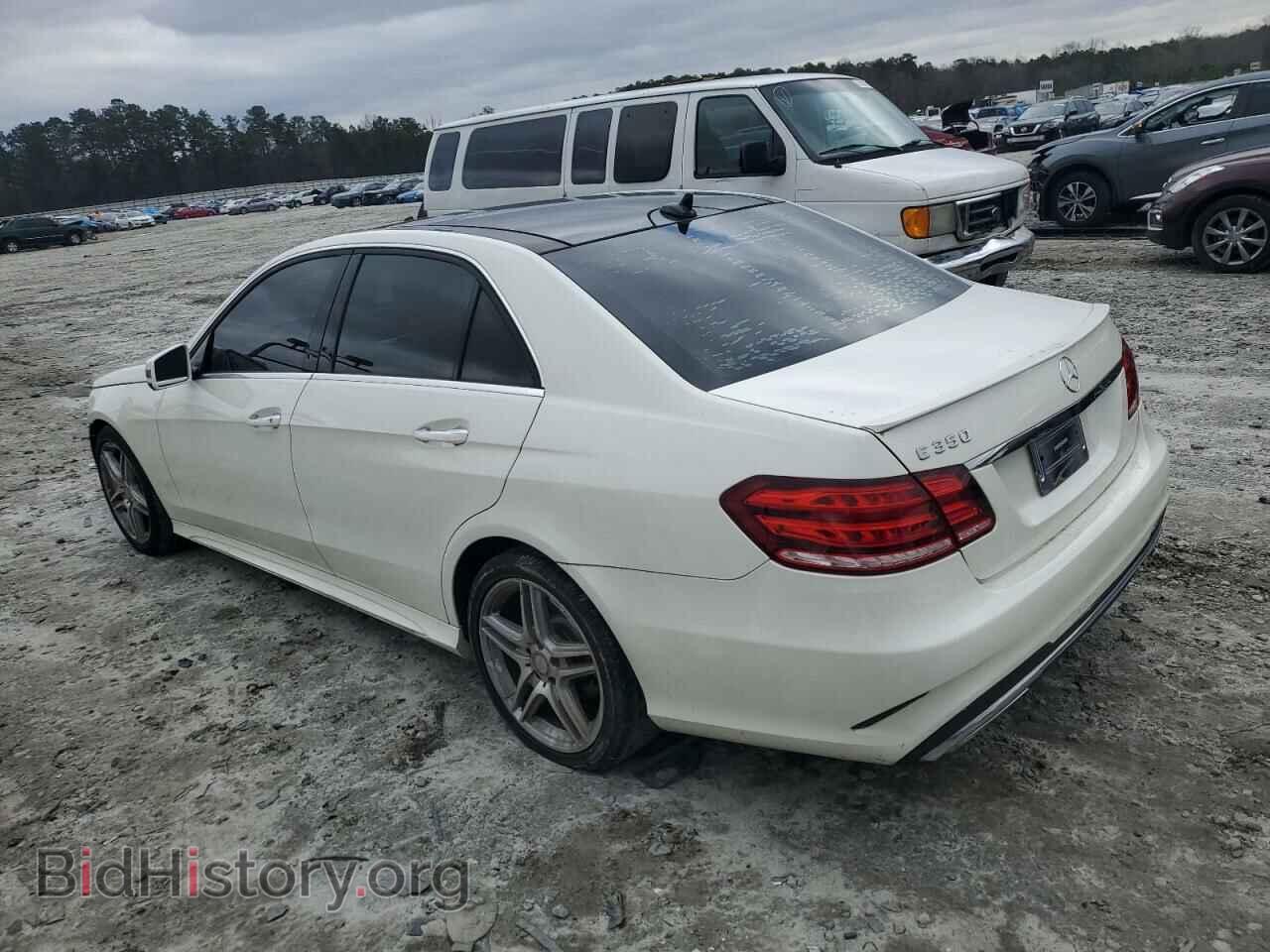 2014 MERCEDES-BENZ E-CLASS - VIN: WDDHF5KB2EA938022 - Фото 2