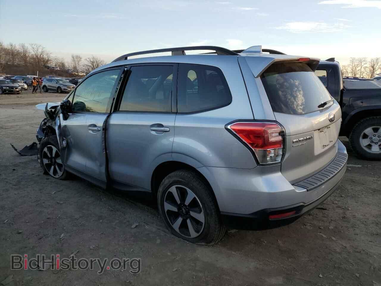 2017 SUBARU FORESTER - VIN: JF2SJAEC8HH409201 - Фото 2