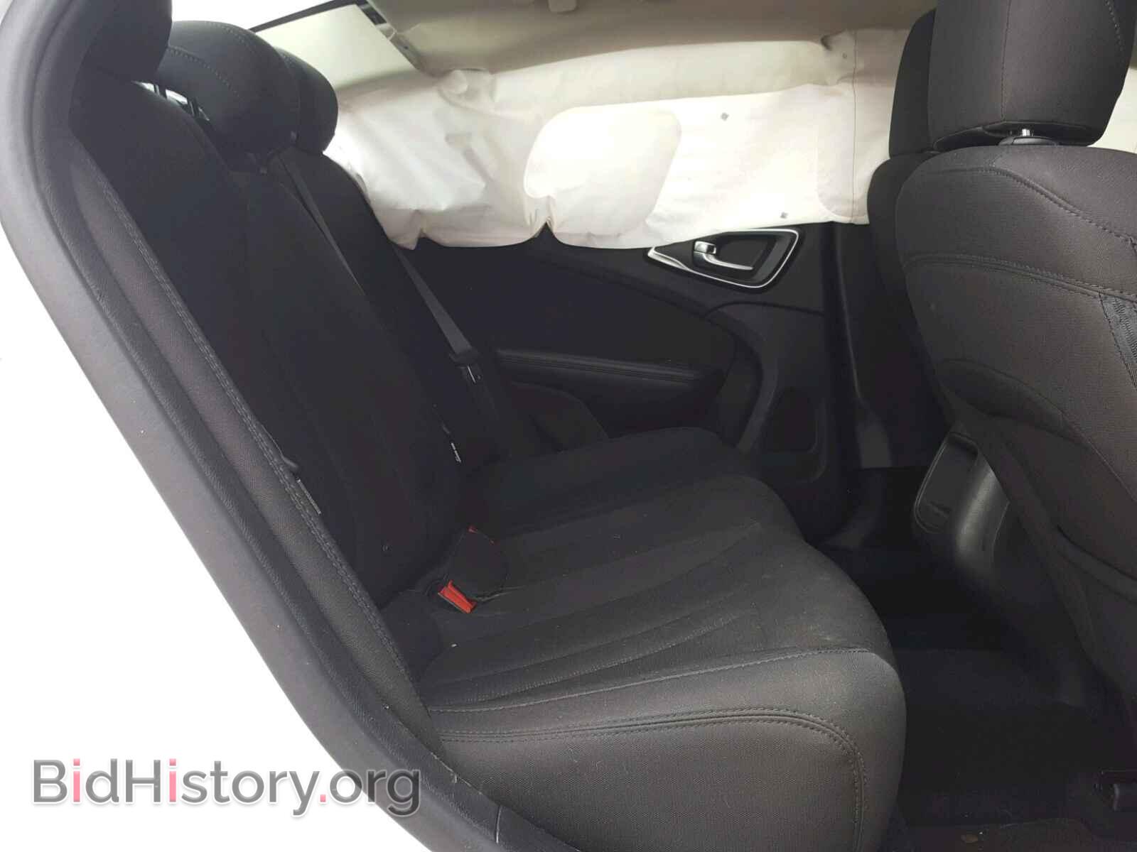 2015 CHRYSLER 200 - VIN: 1C3CCCAB7FN575007 - Фото 6