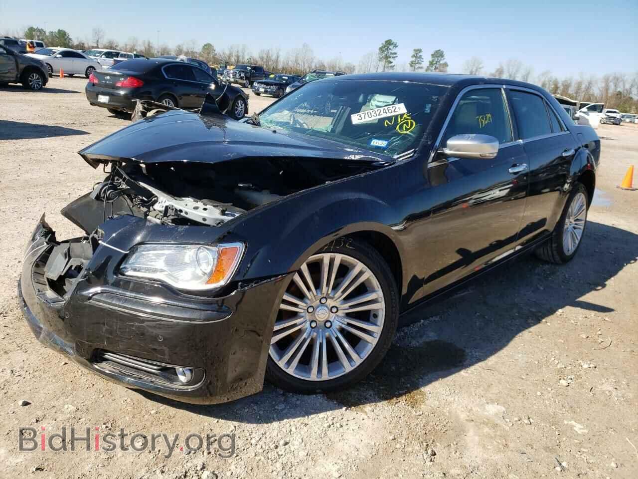 2014 CHRYSLER 300 - VIN: 2C3CCADG8EH230944 - Фото 2