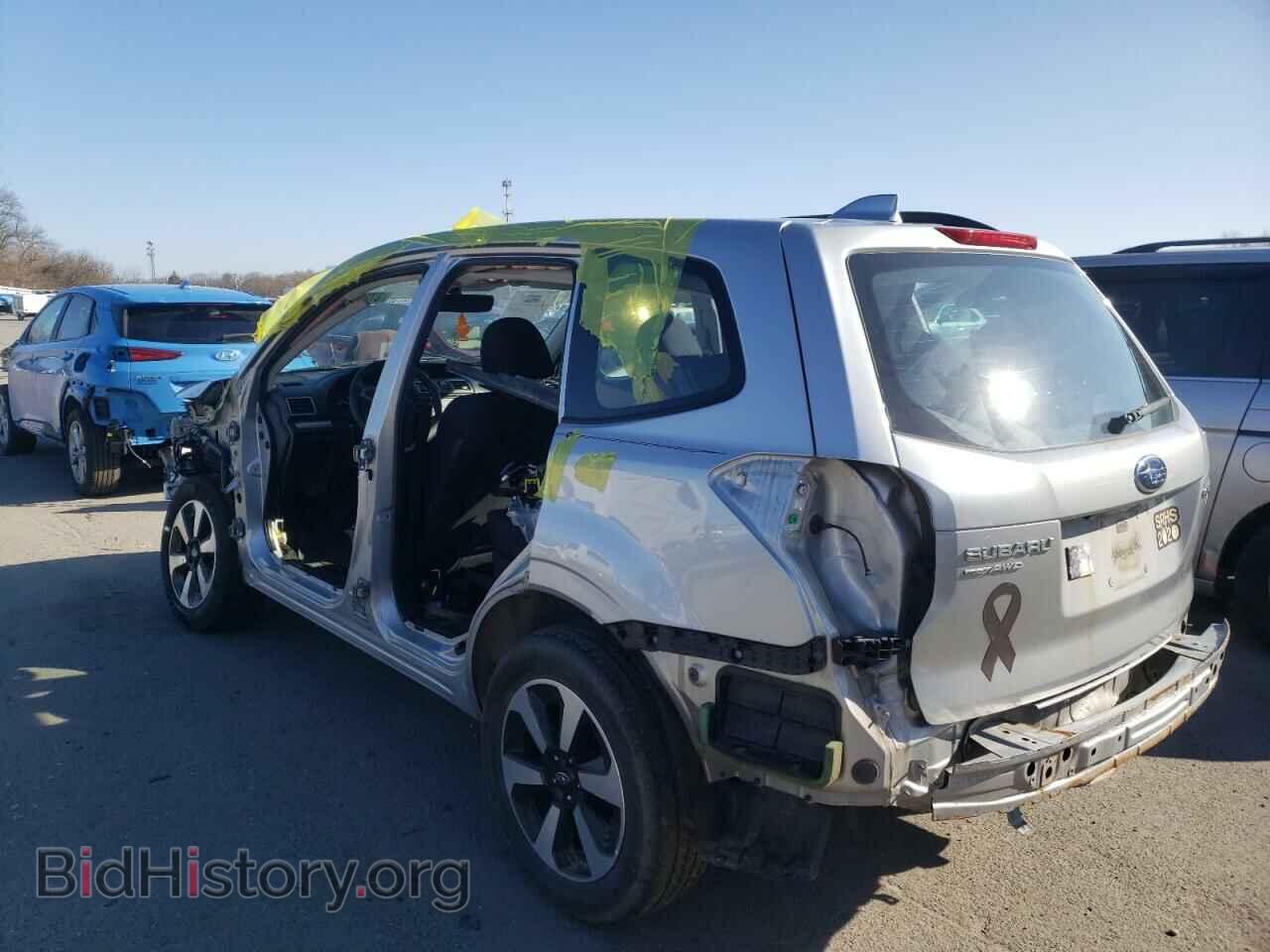 2017 SUBARU FORESTER - VIN: JF2SJABC6HH441018 - Фото 2