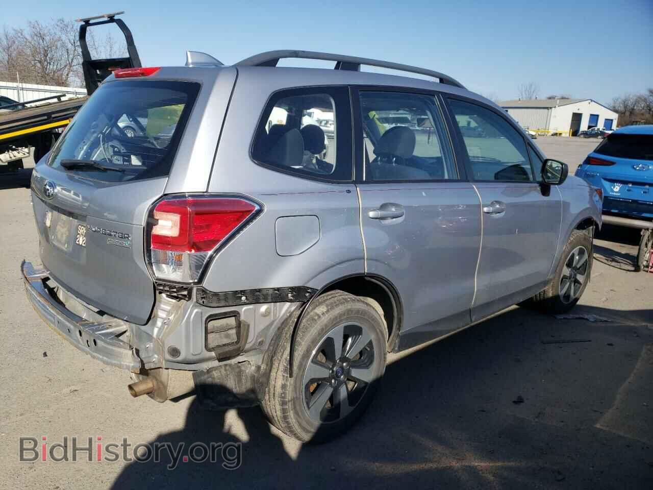 2017 SUBARU FORESTER - VIN: JF2SJABC6HH441018 - Фото 3