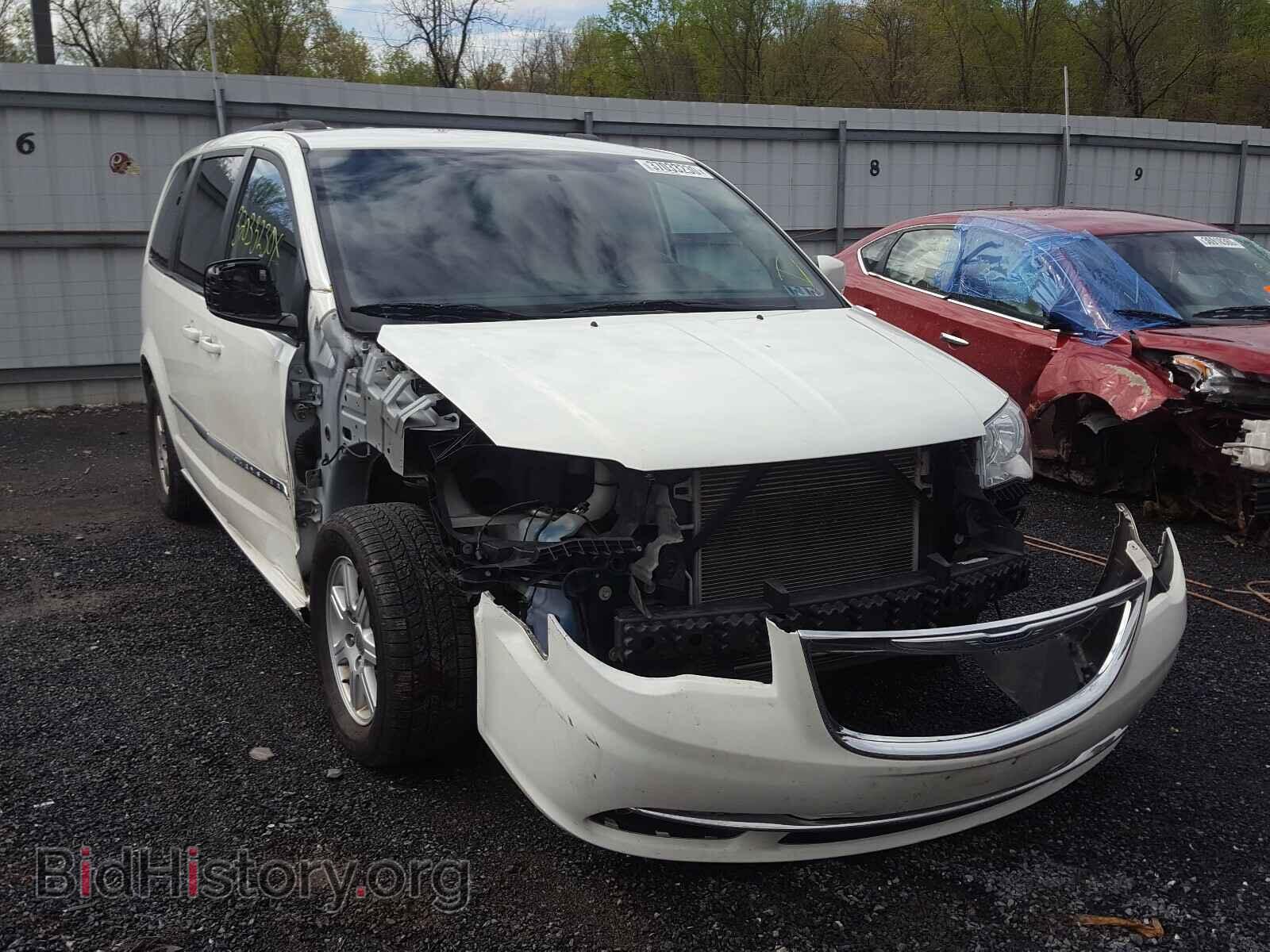 Фотография 2A4RR5DG7BR675249 - CHRYSLER TOWN & COU 2011
