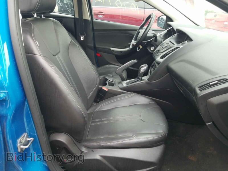 2013 Ford FOCUS (VIN 1FADP3K27DL183811) — фото 5 из 10