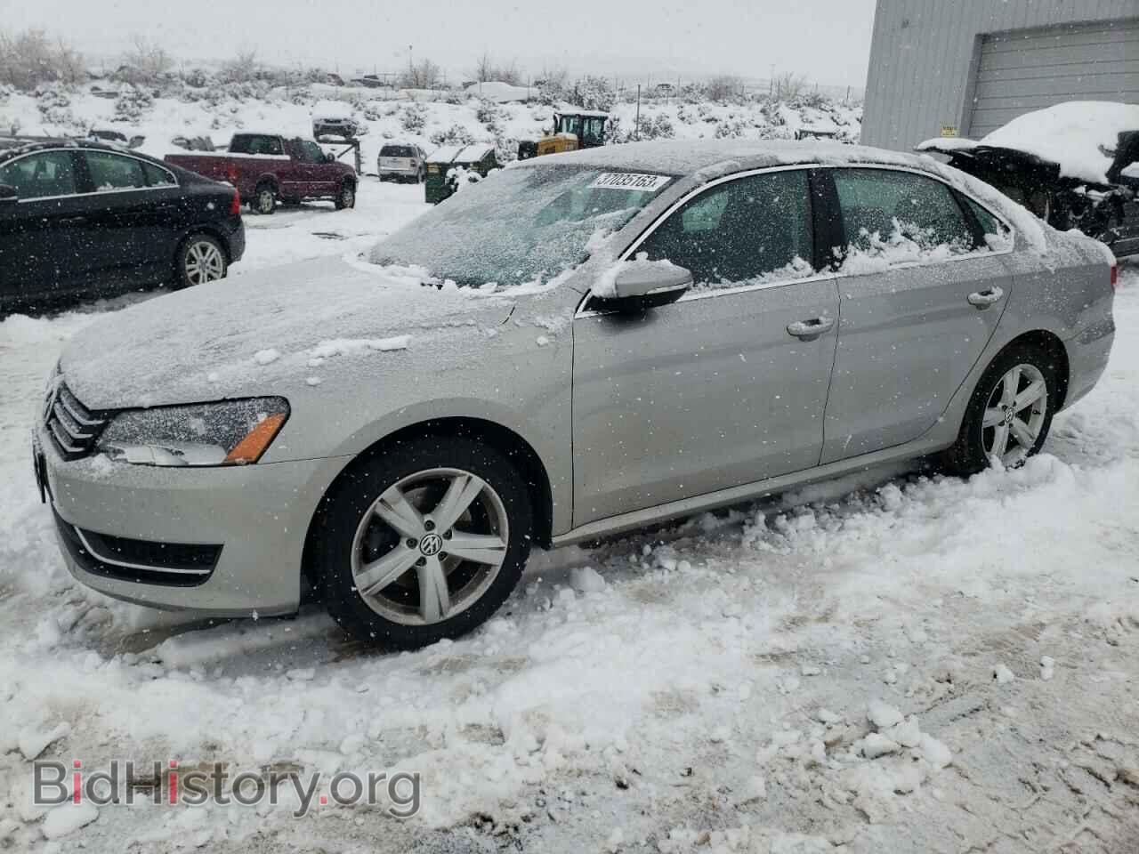 Photo 1VWBP7A31CC036267 - VOLKSWAGEN PASSAT 2012
