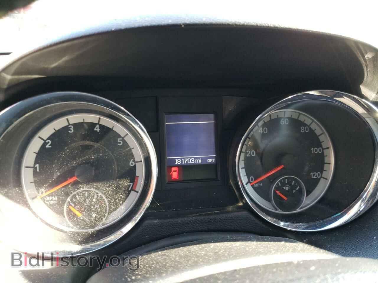 2011 DODGE CARAVAN - VIN: 2D4RN5DGXBR697007 - Фото 9