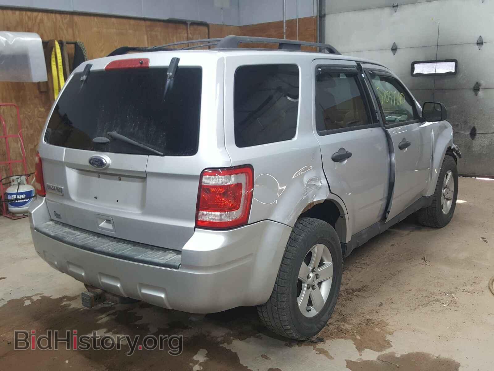 2011 FORD ESCAPE - VIN: 1FMCU9D72BKB00343 - Фото 4