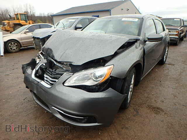 2013 CHRYSLER 200 - VIN: 1C3CCBAB6DN641747 - Фото 2