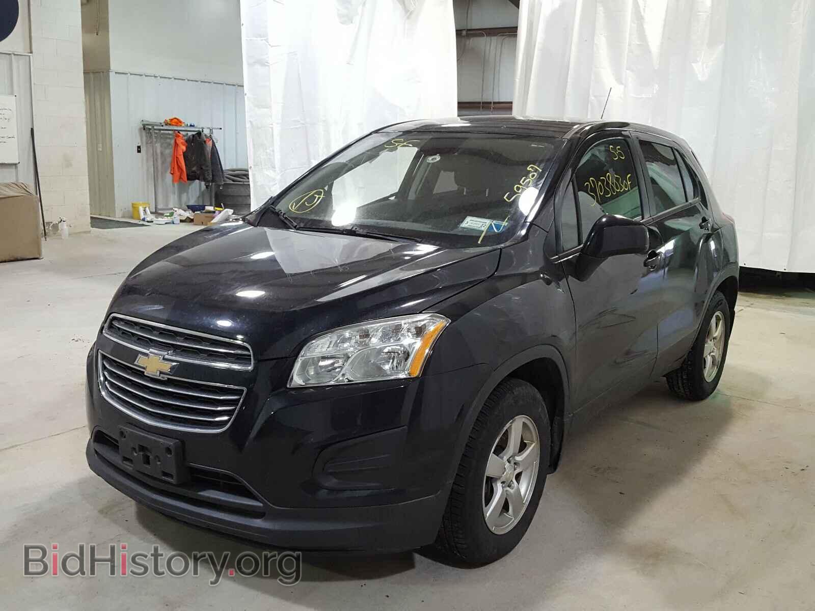 2015 CHEVROLET TRAX - VIN: 3GNCJPSB6FL192349 - Фото 2