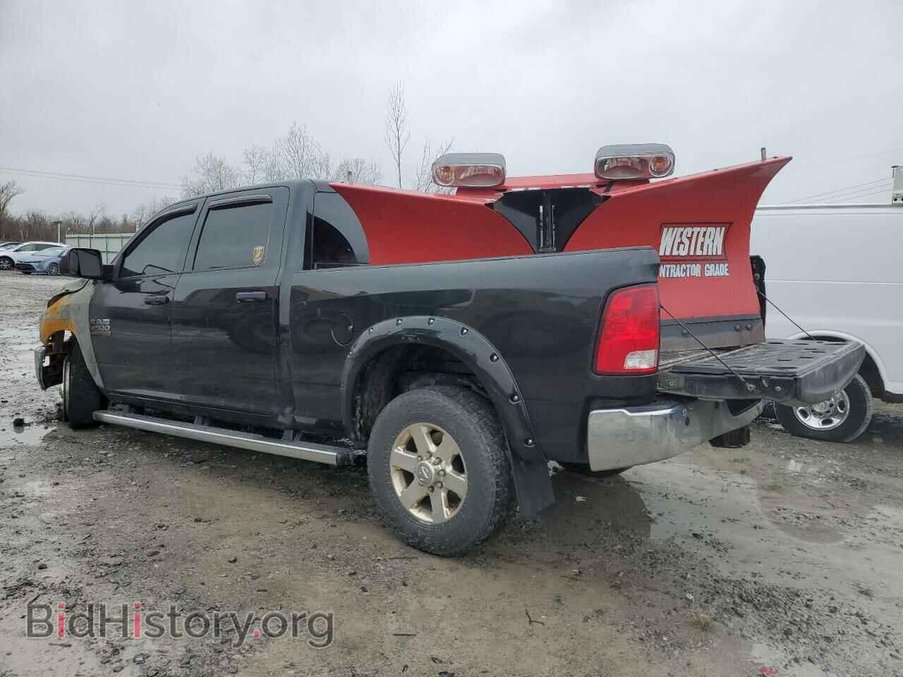 2015 RAM All Models - VIN: 3C6UR5DJ6FG657839 - Фото 2