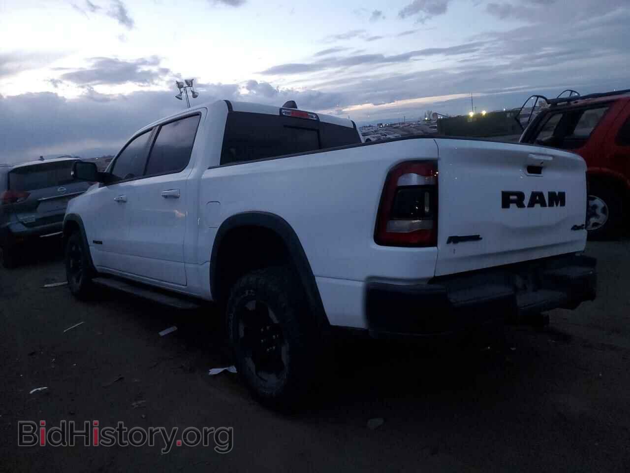 2020 RAM 1500 - VIN: 1C6SRFLT8LN105276 - Фото 2