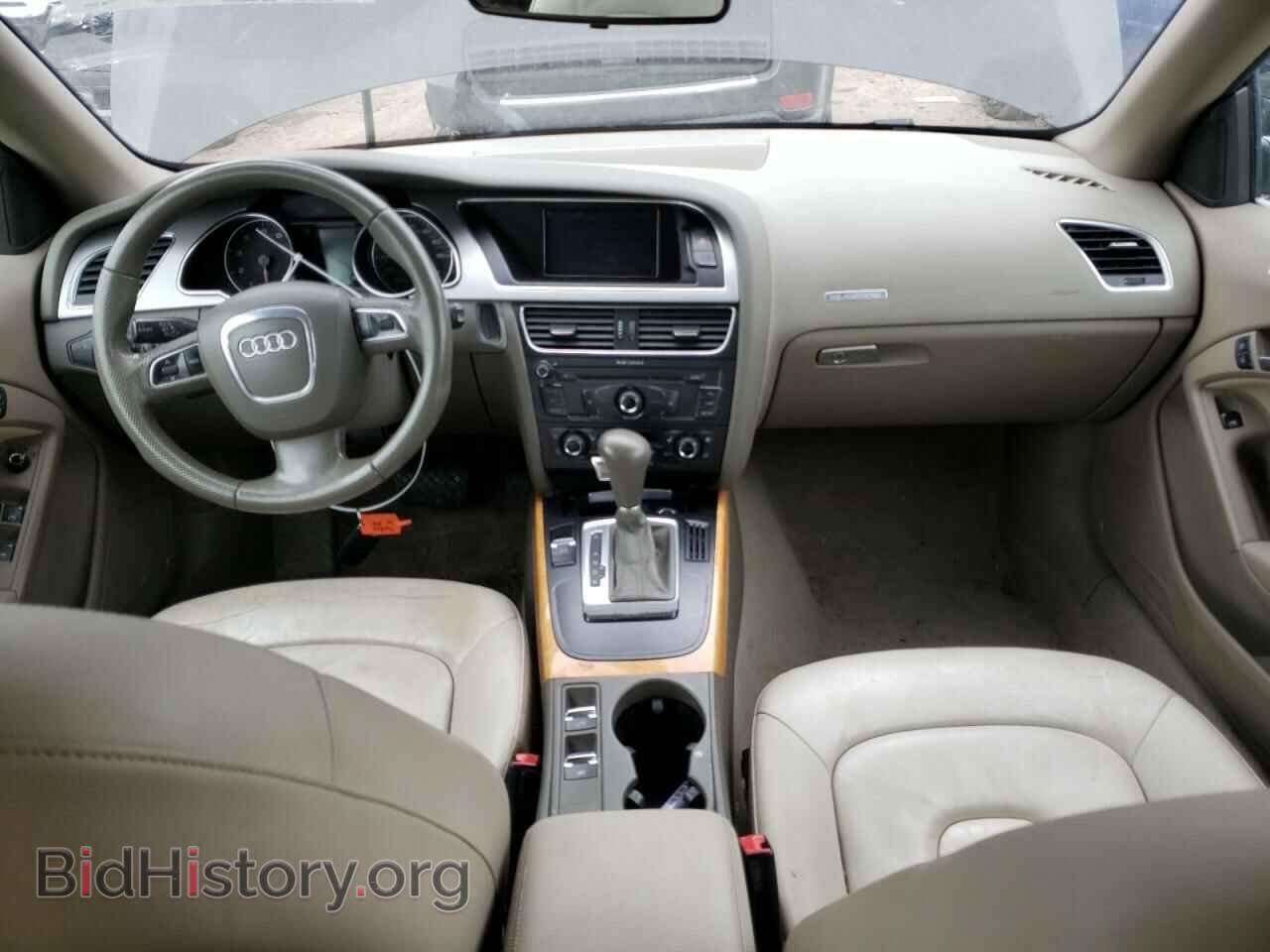 2010 AUDI A5 - VIN: WAULFAFH6AN015344 - Фото 8