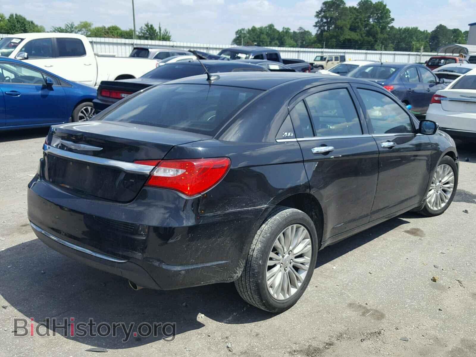 2011 CHRYSLER 200 - VIN: 1C3BC2FG7BN603733 - Photo 4