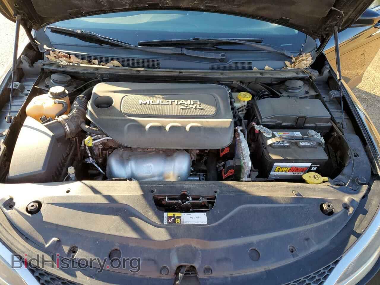 2015 CHRYSLER 200 - VIN: 1C3CCCAB4FN663805 - Фото 11