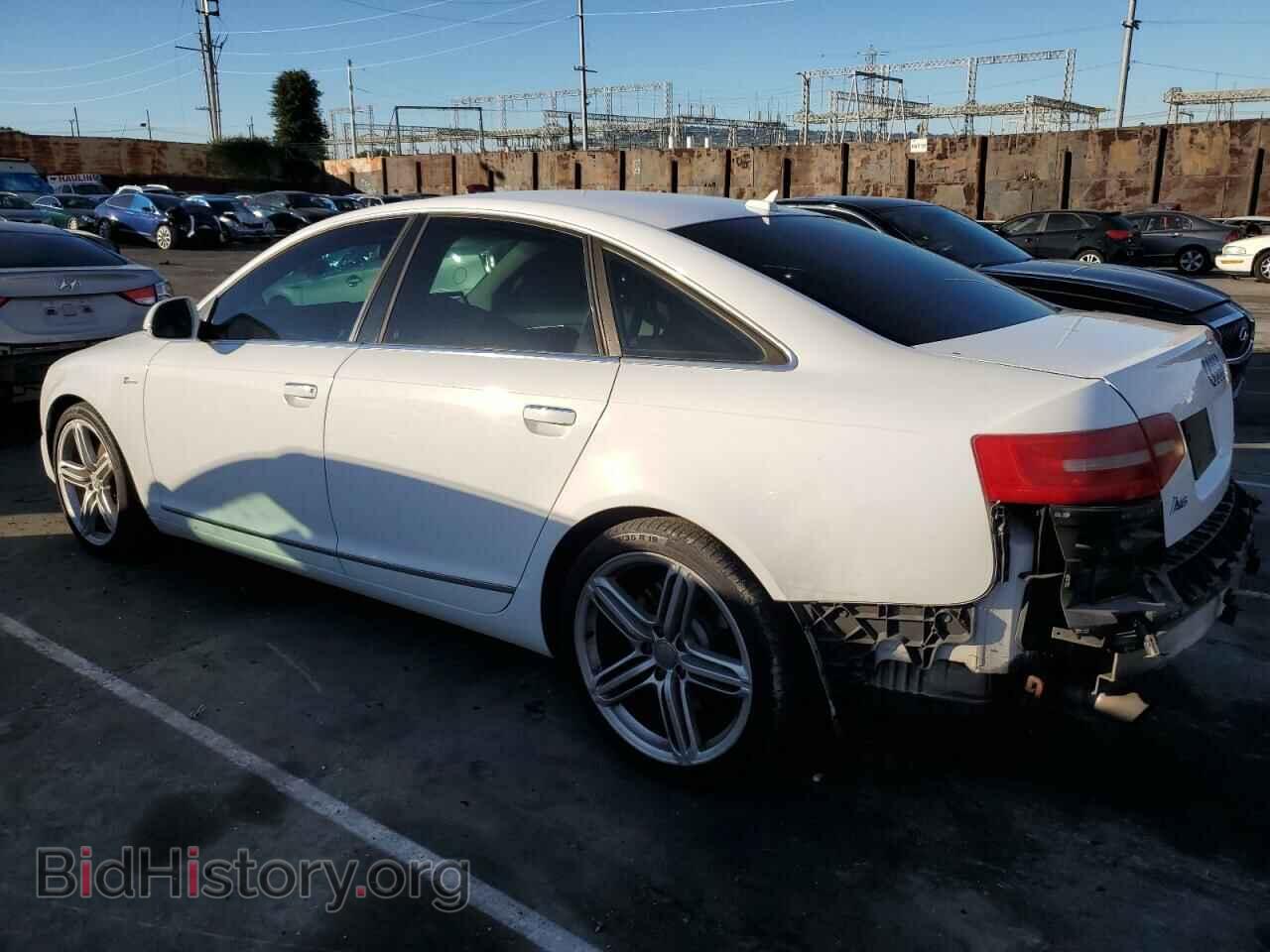 2011 AUDI A6 - VIN: WAUFGAFBXBN026726 - Photo 2