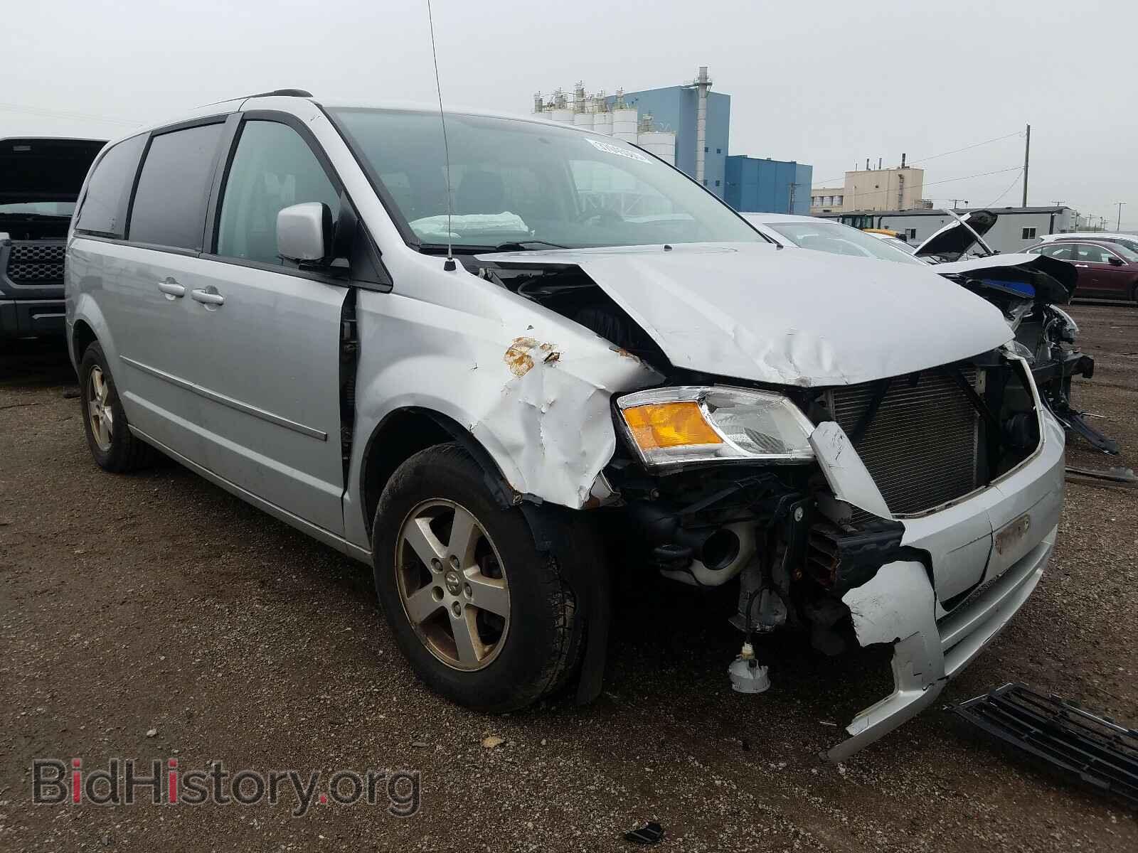 Фотография 2D4RN5D17AR131042 - DODGE CARAVAN 2010