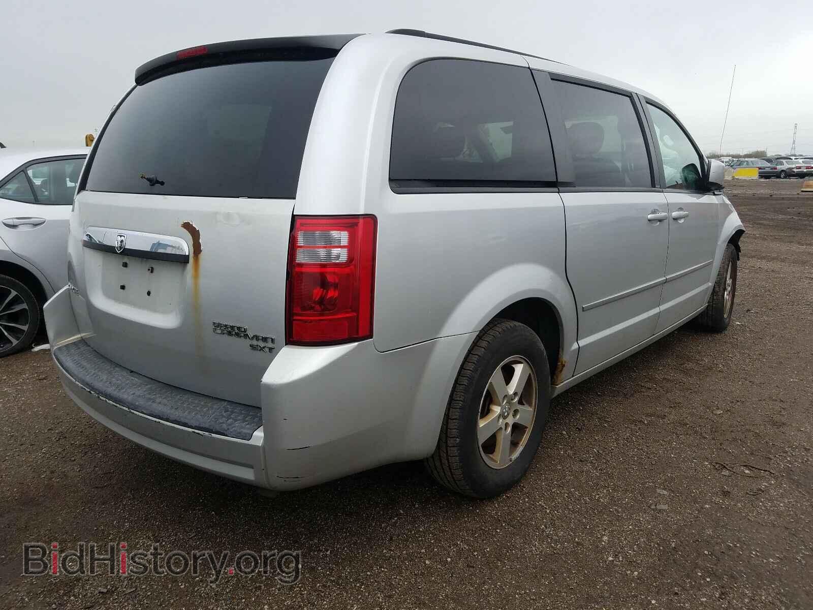 2010 DODGE CARAVAN - VIN: 2D4RN5D17AR131042 - Фото 4