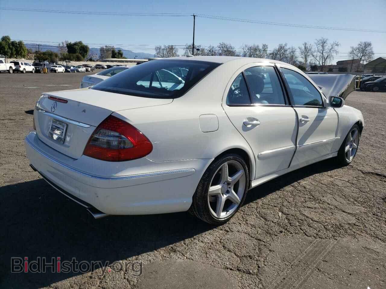 2009 MERCEDES-BENZ E-CLASS - VIN: WDBUF56X89B414046 - Фото 4